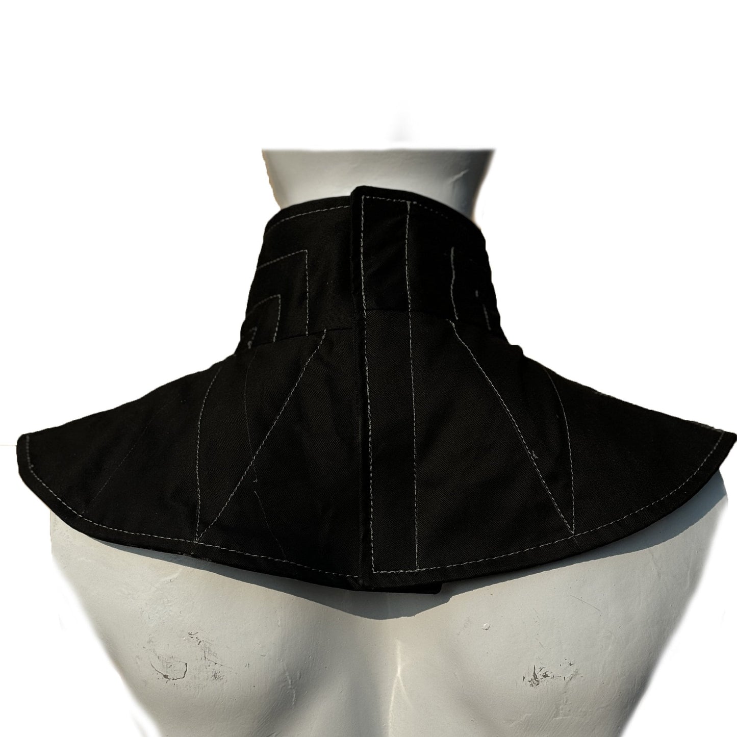 Neckseal inspired by Mandalorian
